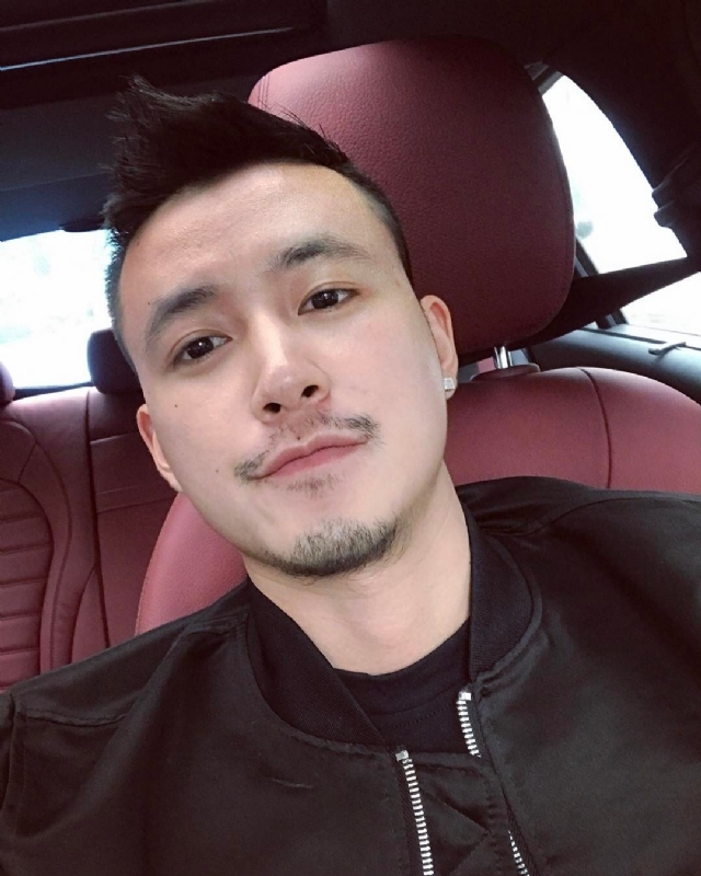 隆刘的第一张照片--南阳相亲服务中心