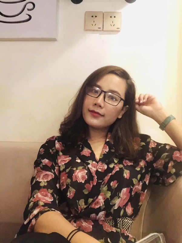 蝴蝶与蓝的第一张照片--南阳相亲服务中心