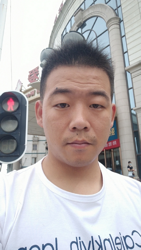 夜空的第一张照片--南阳相亲服务中心