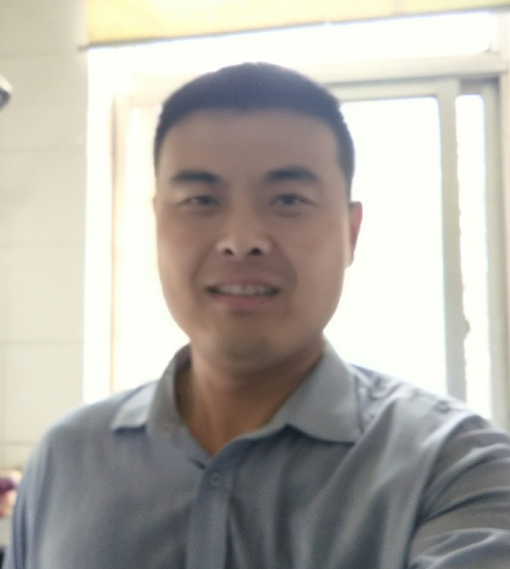 李伟的第一张照片--南阳相亲服务中心