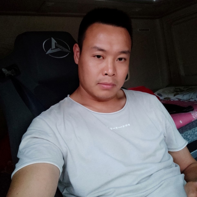 默默的第二张照片--南阳相亲服务中心