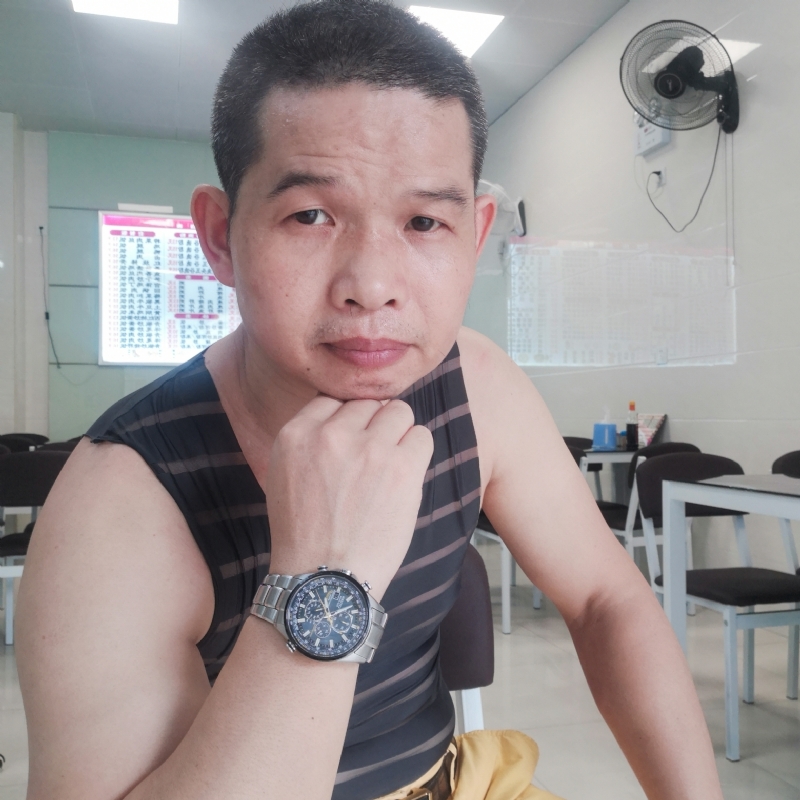 曾生的第二张照片--南阳相亲服务中心