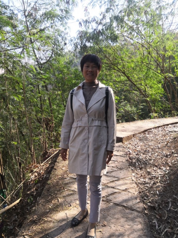 兰草的第一张照片--南阳相亲服务中心