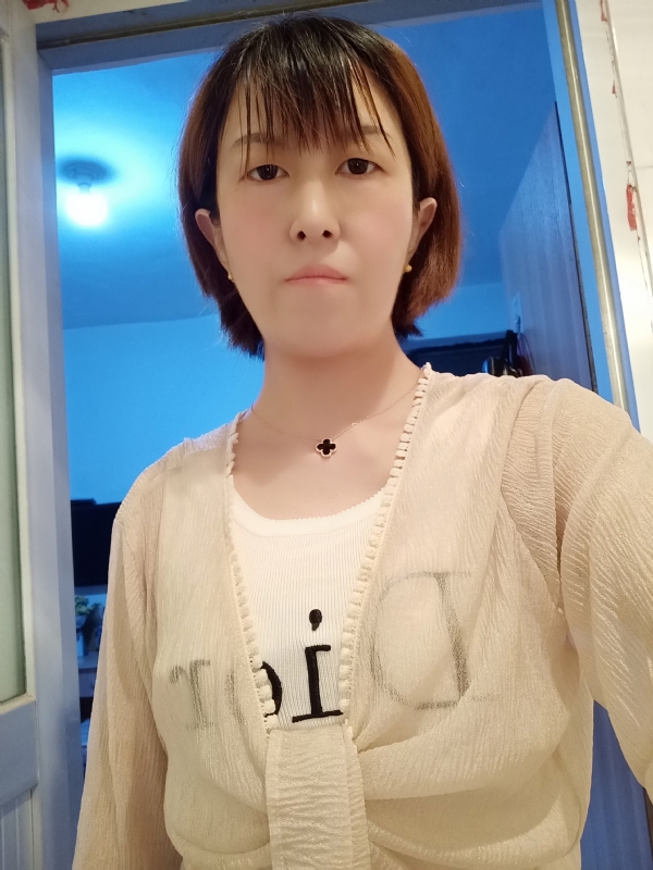 芬儿的第一张照片--南阳相亲服务中心