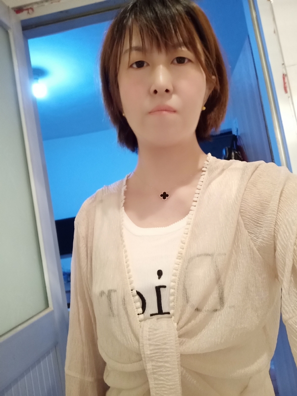 芬儿的第四张照片--南阳相亲服务中心