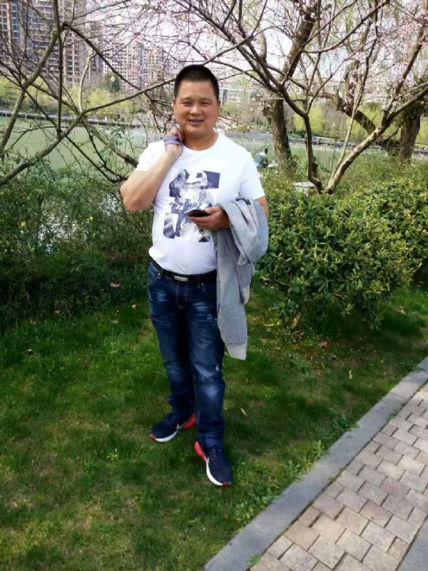 纯爷们的第二张照片--南阳相亲服务中心