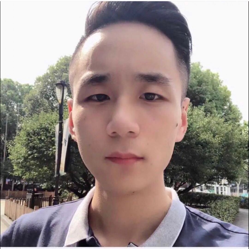 期待八月的雨的第一张照片--南阳相亲服务中心