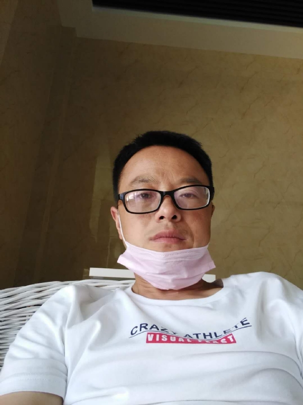 小马奔腾的第一张照片--南阳相亲服务中心