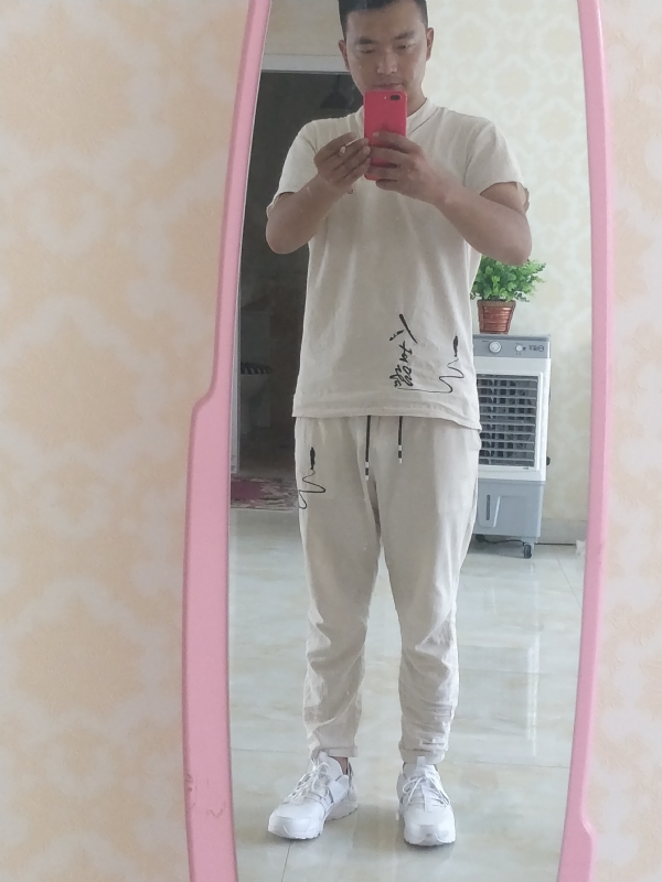 一天一根烟的第二张照片--南阳相亲服务中心