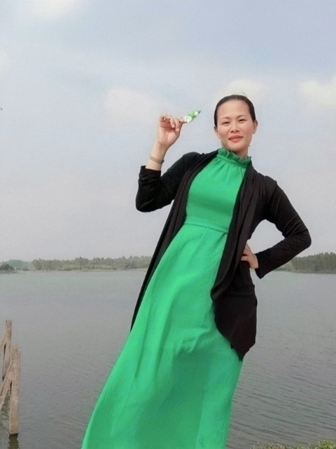 李梅的第二张照片--南阳相亲服务中心