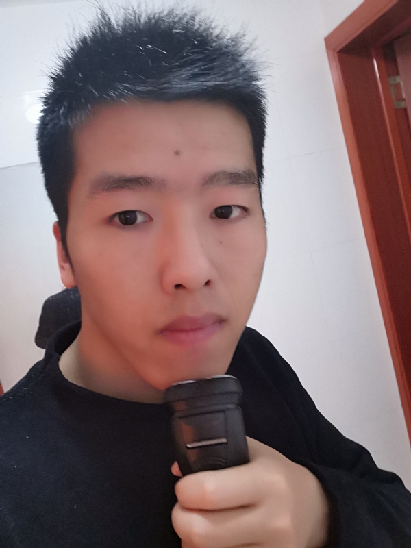 军哥的第一张照片--南阳相亲服务中心