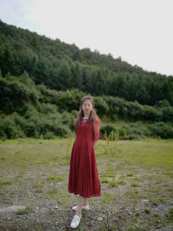 木槿的第五张照片--南阳相亲服务中心