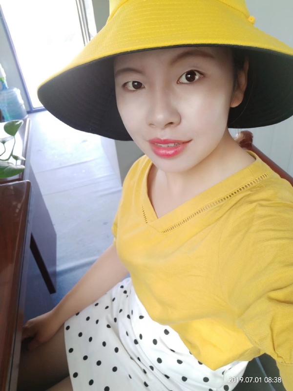 依若萱的第一张照片--南阳相亲服务中心