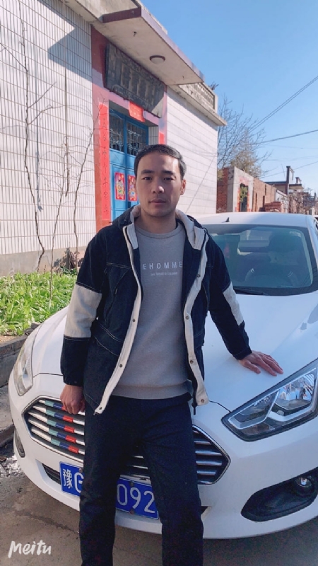 一片云的第一张照片--南阳相亲服务中心