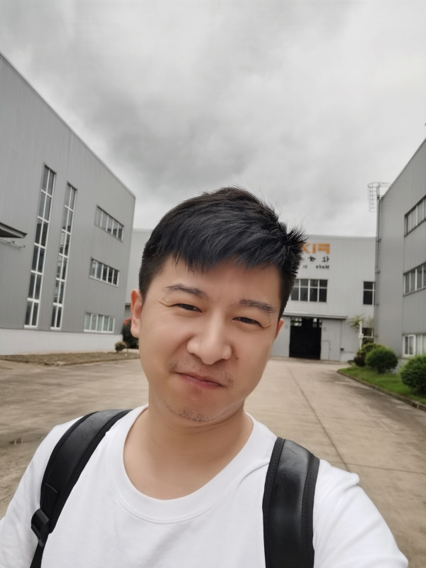 二叔的第二张照片--南阳相亲服务中心