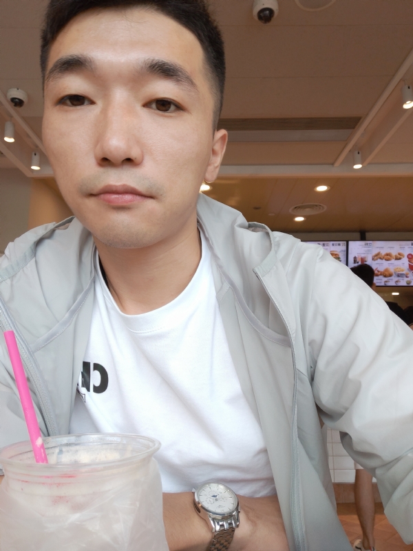 须臾数年的第三张照片--南阳相亲服务中心