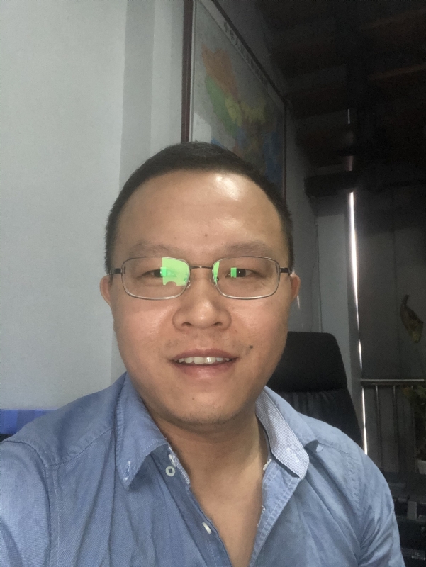 小吴的第一张照片--南阳相亲服务中心