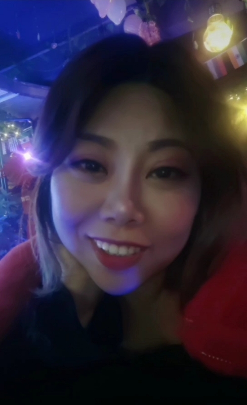 收快递的费仙女的第一张照片--南阳相亲服务中心