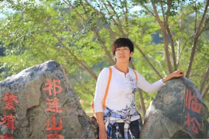 弱水河边青春草的第一张照片--南阳相亲服务中心