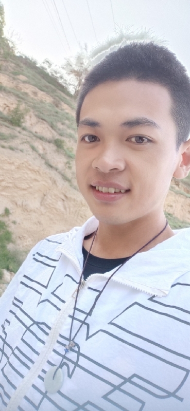 小辉的第一张照片--南阳相亲服务中心