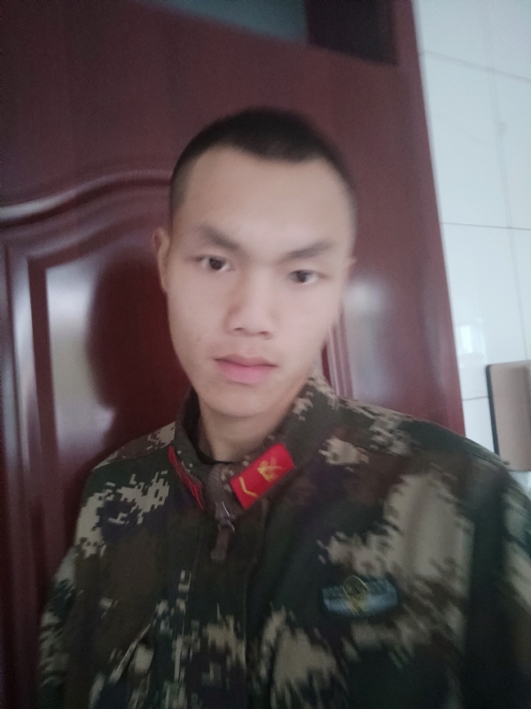 洛洛的第一张照片--南阳相亲服务中心