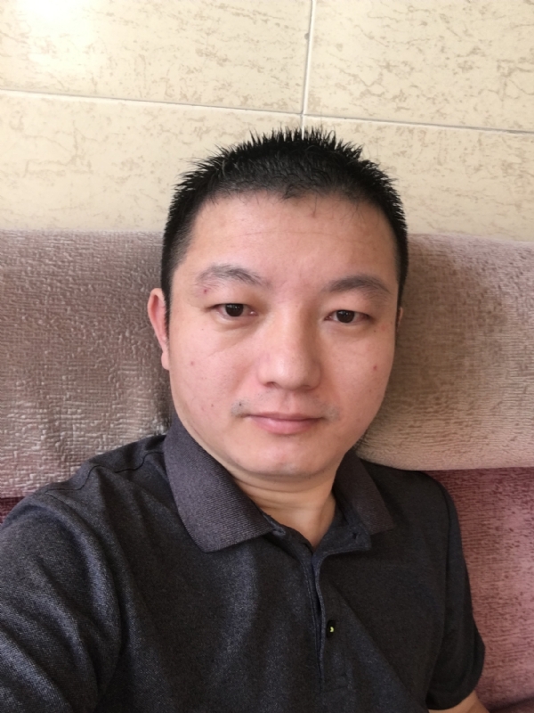 曲怀觞的第一张照片--南阳相亲服务中心