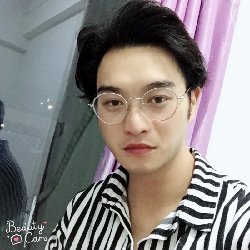 四月的第二张照片--南阳相亲服务中心