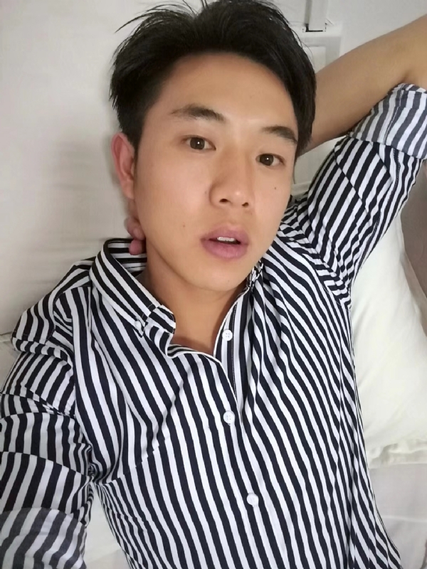 小雷的第二张照片--南阳相亲服务中心