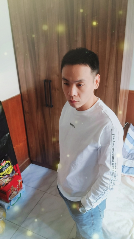 没有蜡笔的小航的第三张照片--南阳相亲服务中心