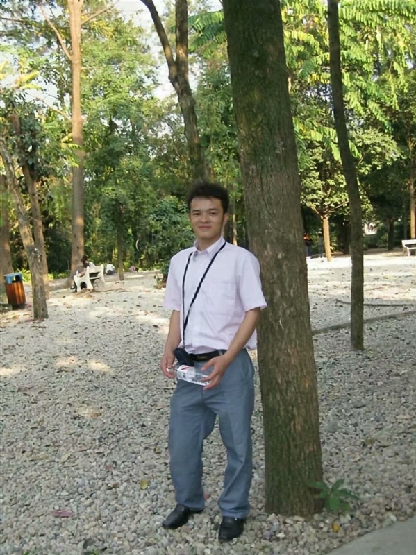 雨浓的第二张照片--南阳相亲服务中心