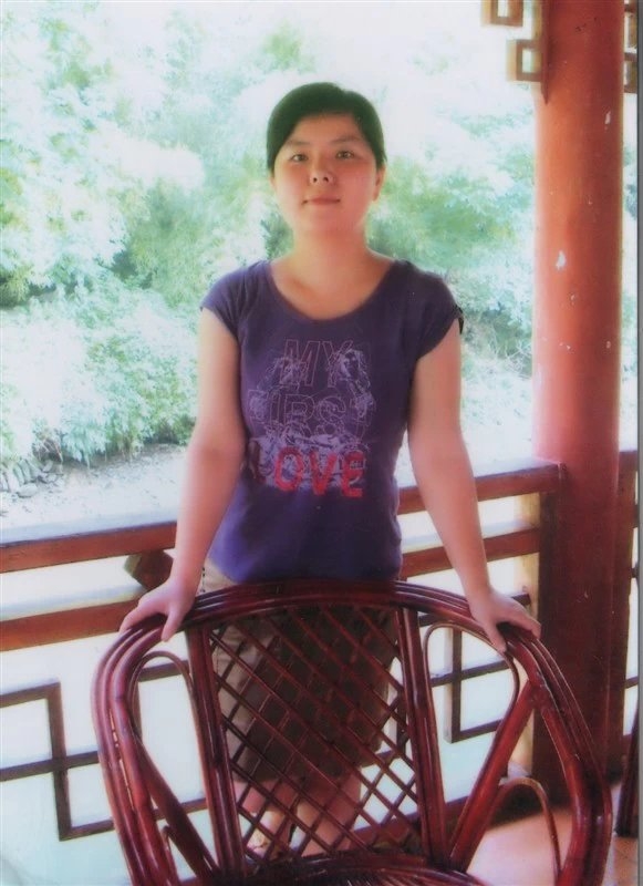 小家碧玉19的第一张照片--南阳相亲服务中心