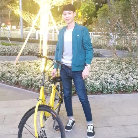 李伟的第一张照片--南阳相亲服务中心