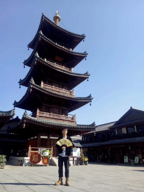 流浪共和的第一张照片--南阳相亲服务中心