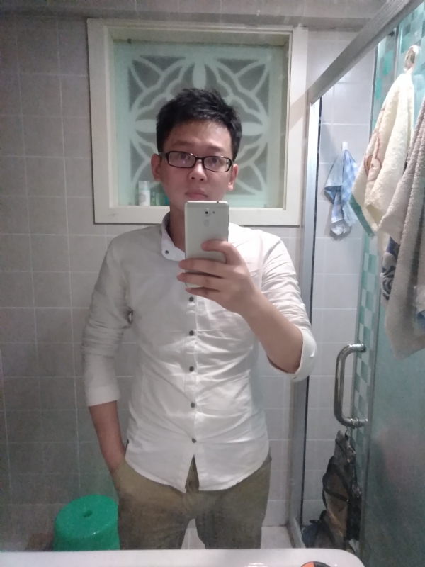 花谢魂伤的第三张照片--南阳相亲服务中心