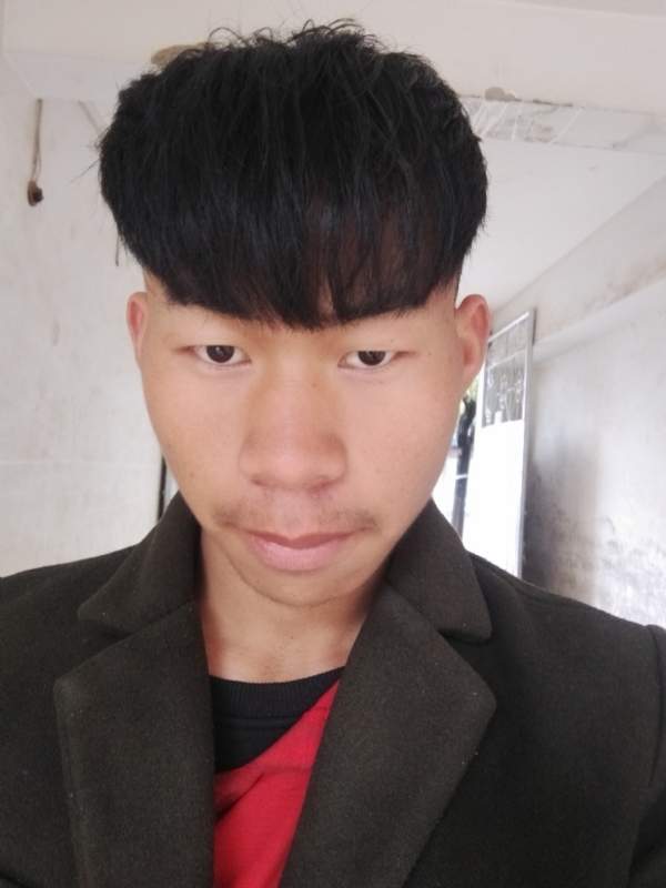 少年不在少的第二张照片--南阳相亲服务中心