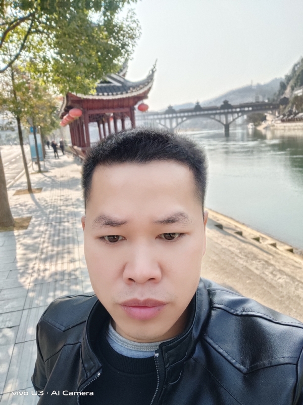 啊锦的第二张照片--南阳相亲服务中心