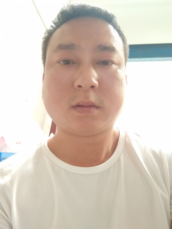 大叔的第一张照片--南阳相亲服务中心