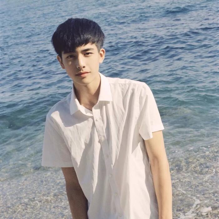 啊巴啊巴的第一张照片--南阳相亲服务中心