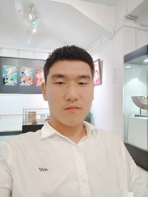 自律人生的第一张照片--南阳相亲服务中心