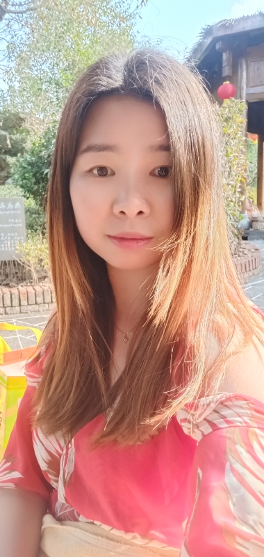 赫赫的第一张照片--南阳相亲服务中心