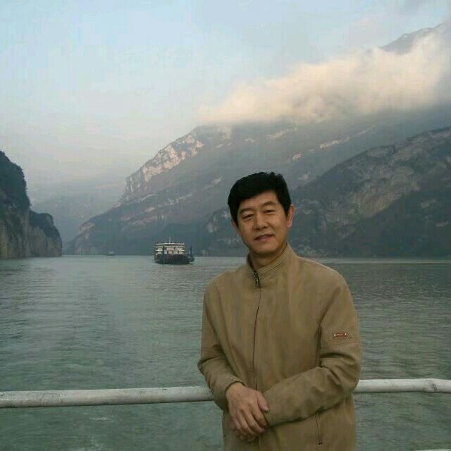 优秀善良1.78的第一张照片--南阳相亲服务中心