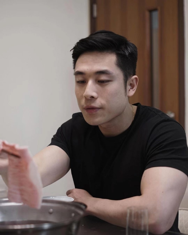 李浩泓的第一张照片--南阳相亲服务中心