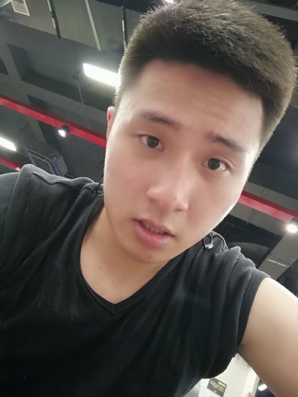 江南的雨的第一张照片--南阳相亲服务中心