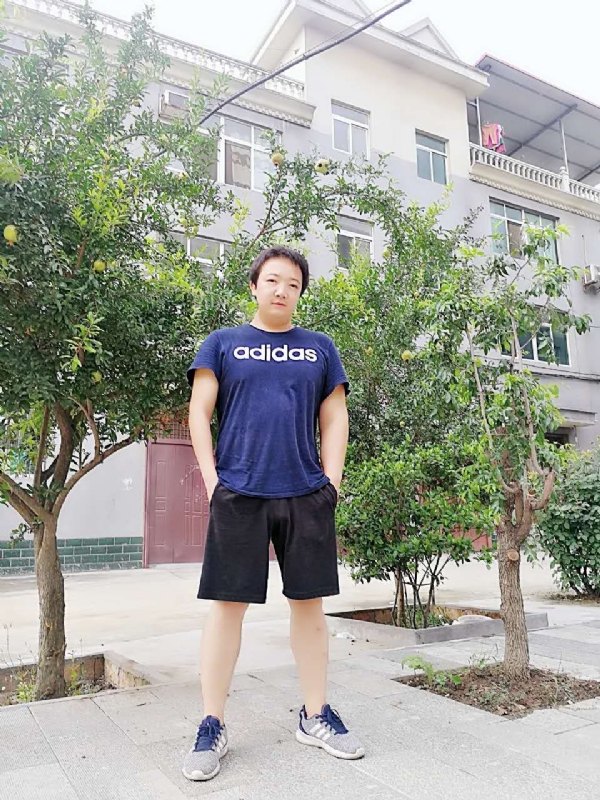 小宇的第一张照片--南阳相亲服务中心