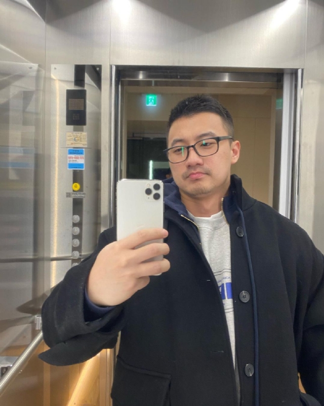 马甲线的第二张照片--南阳相亲服务中心