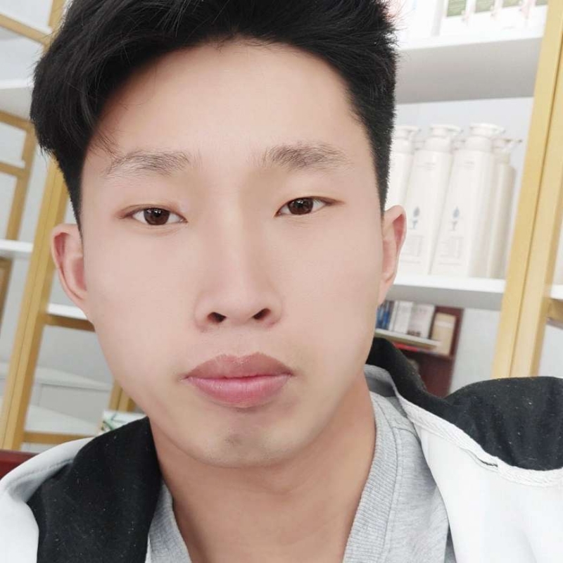 波澜不惊的第一张照片--南阳相亲服务中心