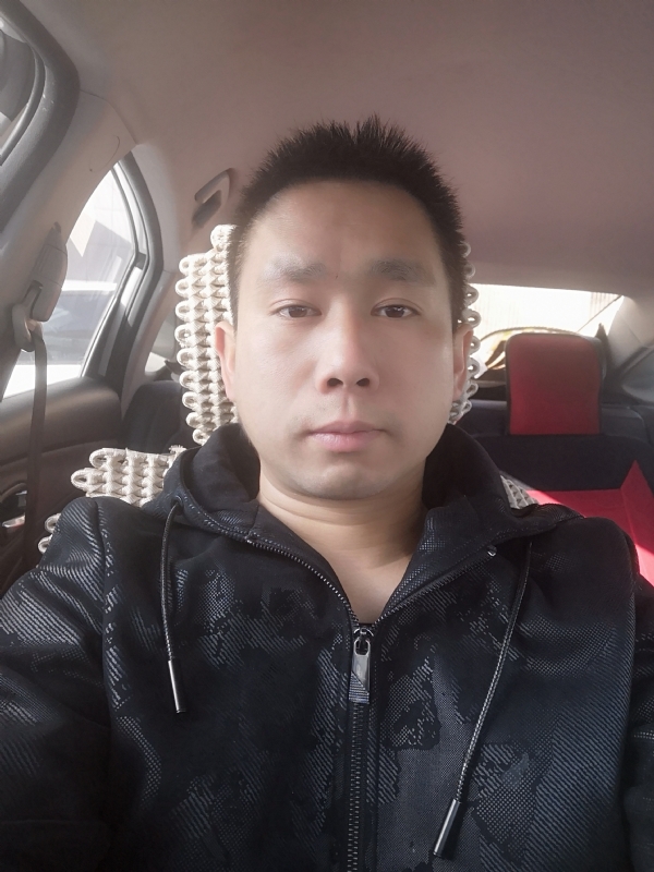 孤独的狼的第二张照片--南阳相亲服务中心