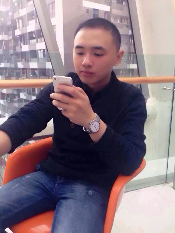 一个人的第一张照片--南阳相亲服务中心