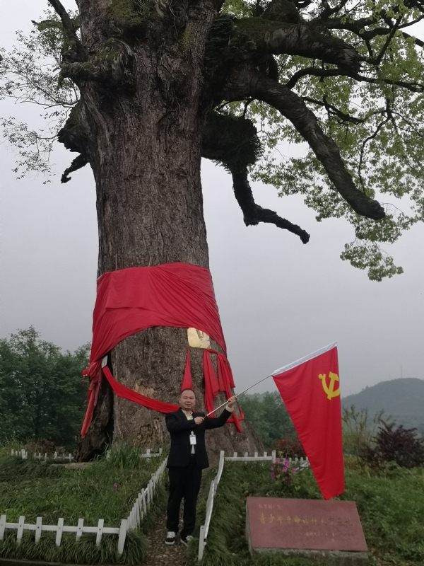 辉辉的第一张照片--南阳相亲服务中心