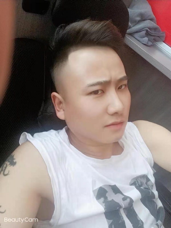 上善若水的第二张照片--南阳相亲服务中心